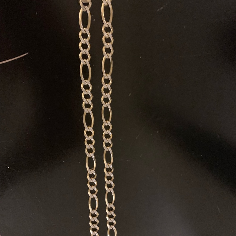 Gold - Picture 2 of 5